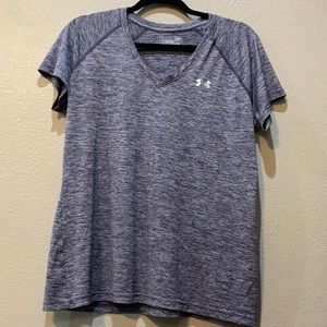Women’s under armour tshirt